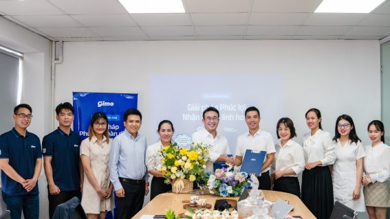 Quy trình 3 bước triển khai Nền tảng Phúc lợi toàn diện Gimo cho doanh nghiệp bao gồm Tư vấn, Tích hợp và Triển khai.